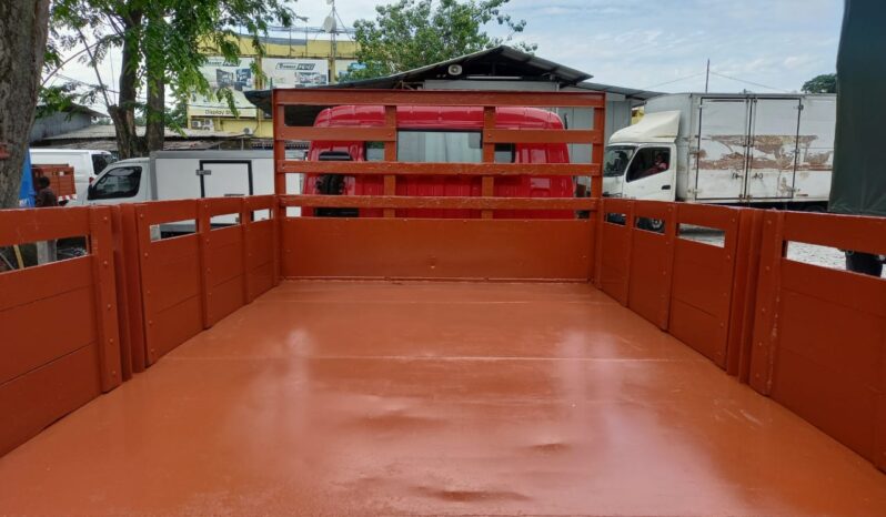 2006 Mitsubishi FE639E Kargo Am 14′ full