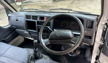 2006 Toyota Rebuild LY201 Luton 9’6 full