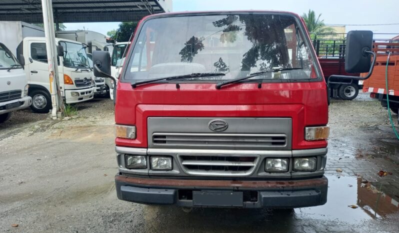 2004 Daihatsu Delta V58R Kargo Am 10’4 Sell As Condition!!! full