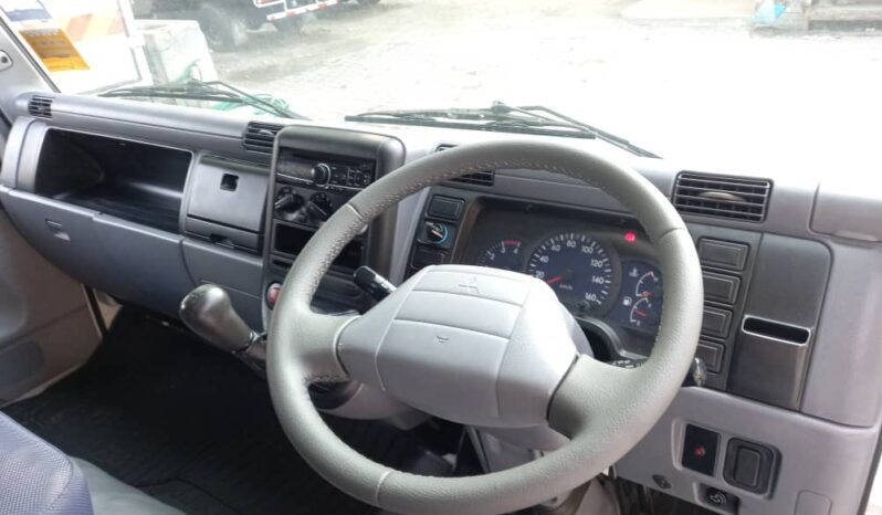 2016/17 Mitsubishi Fuso FE83PG Aluminium Box 17′ full