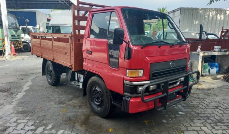 2007 Daihatsu Delta V58R Kargo Am 10′ SellAsCondition full