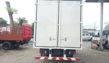 2010 Hino WU410R Aluminium Box 17′ full