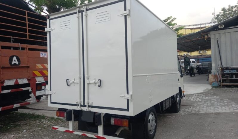 2019 Hino XZU600R Alu Box 10’3 Low Mile !!! full