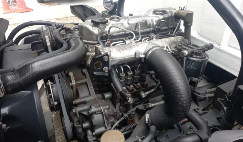 2014 Mitsubishi Fuso FE85PG Corrugated Box 16’8 full