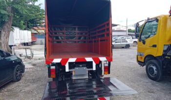2012 Isuzu NKR55UEE Kargo With Tail Lift 10′ full