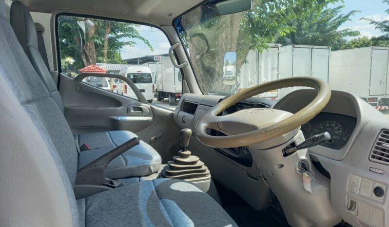 2011 Hino WU410R Aluminium Box  14’10 full