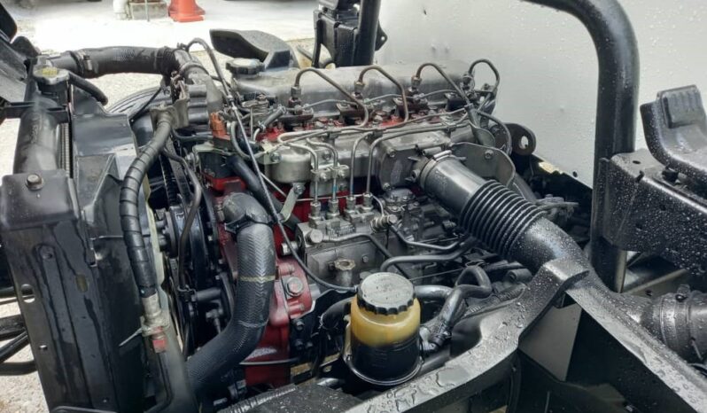 2011 Hino WU410R Aluminium Box  14’10 full