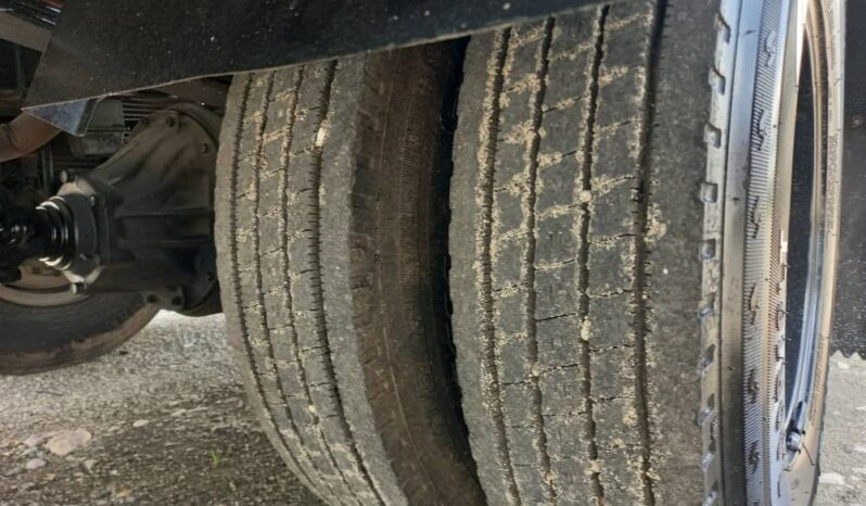 2011 Hino WU410R Aluminium Box  14’10 full