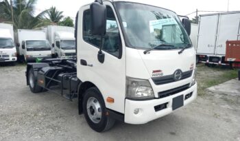 2017/18 Hino XZU710R ArmRoll 12ft full
