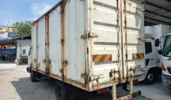 2006 Nissan UD YU41T5 Corrugated Box 16’2 Sell As Condition full