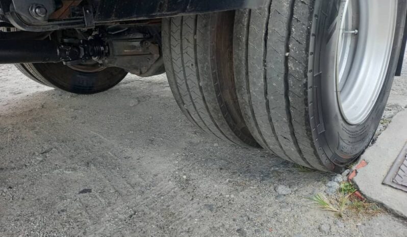 2019 Isuzu NPR81UKH Wooden Cargo Am 16′ Top Condition full