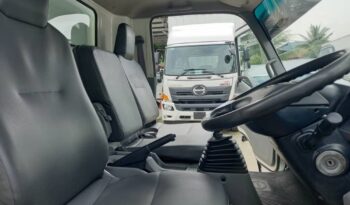 2016 Hino WU720R Aluminium Box (2 LHS Door )17′ full