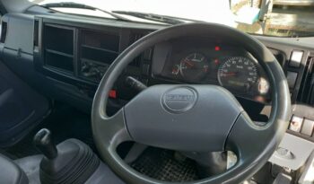 2018 Isuzu NLR77UEE Corrugated Box 10′ (1 LHS Door ) full