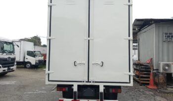 2016 Hino WU720R Aluminium Box (2 LHS Door )17′ full