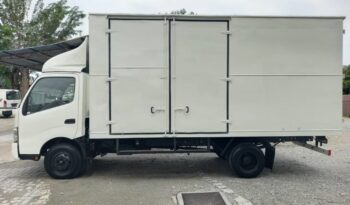 2016 Hino WU720R Aluminium Box (2 LHS Door )17′ full
