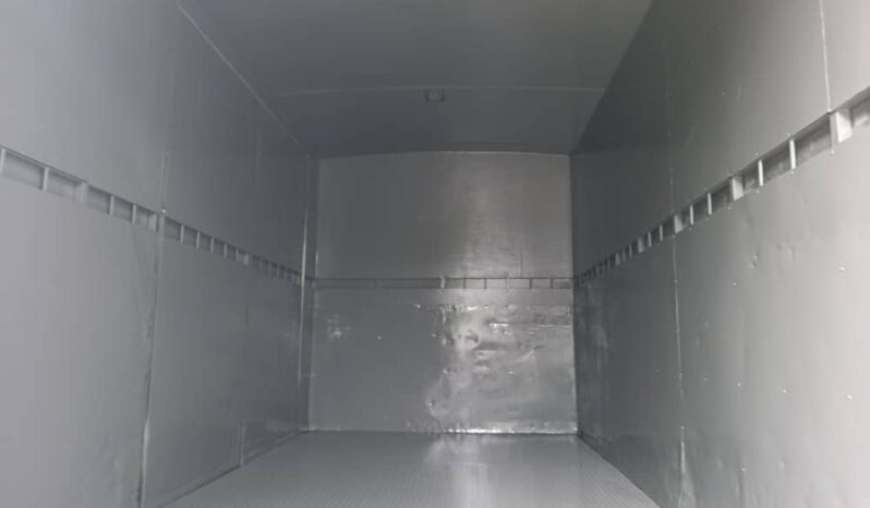 2016 Hino WU720R Aluminium Box (2 LHS Door )17′ full