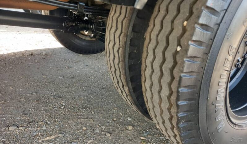 2013/14 Isuzu NPR66ULH Kargo Am 14’5 full