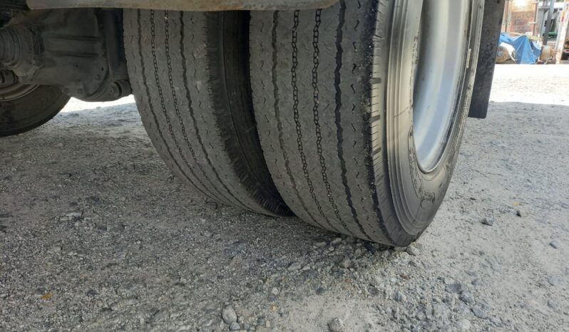 2022 Hino XZC710R (UBS ) Kargo Am 21’5 Top Condition full