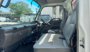 2013/14 Isuzu NPR66ULH Kargo Am 14’5 full