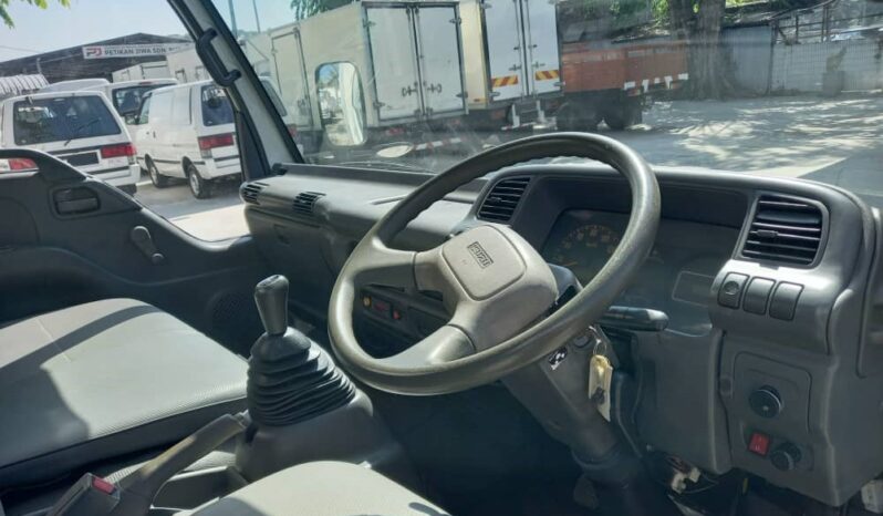 2013 Isuzu NPR71ULHT Fiber Box 14’6 (1 RHS Door) full