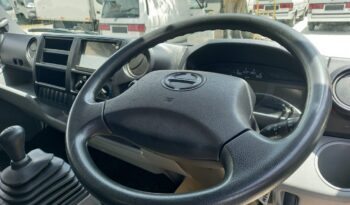 2022 Hino XZC710R (UBS ) Kargo Am 21’5 Top Condition full