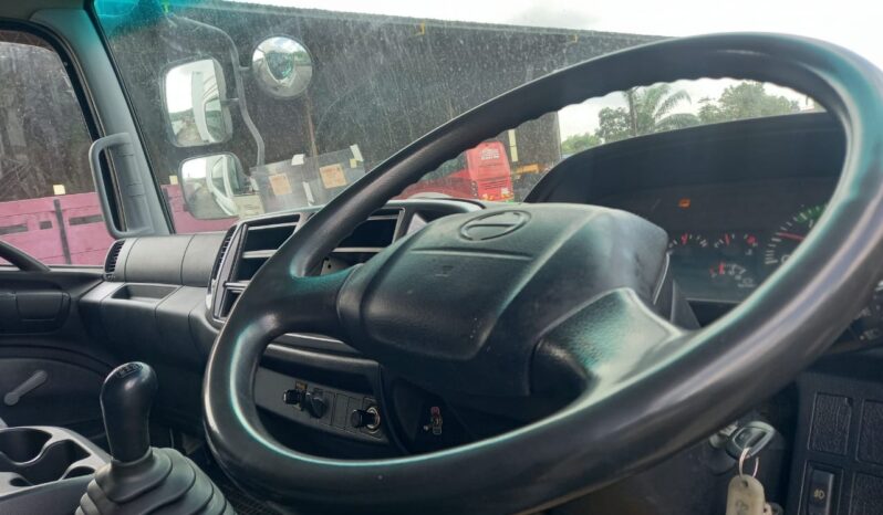 2011 Hino SG2PDPA Trailer Corrugated Box 41′ full