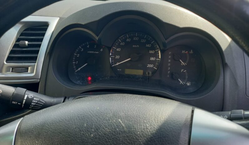 2013 Toyota HILUX 2.5 G AT (D) full
