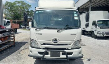 2022 Hino XZC710R (UBS ) Kargo Am 21’5 Top Condition full