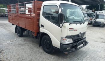 2012 Hino WU640R Kargo Am 13′ full