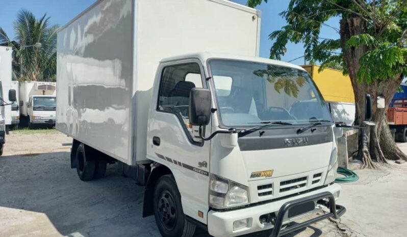 2013 Isuzu NPR71ULHT Fiber Box 14’6 (1 RHS Door) full