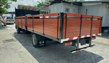 2022 Hino XZC710R (UBS ) Kargo Am 21’5 Top Condition full