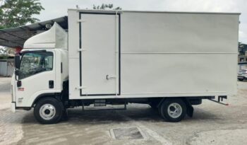 2016 Isuzu NPR71UKH Alu Box 16’8 (1 LHS Door) full