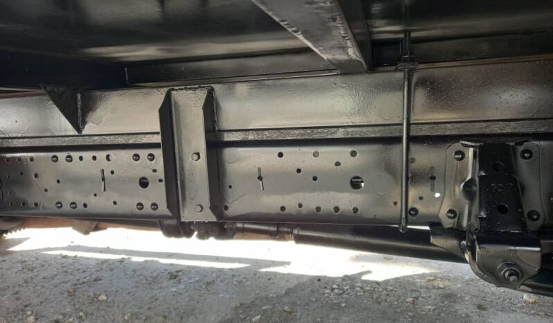 2011/12 Isuzu NPR66ULH Aluminium Box 14’6 (2 RHS Door & 2 LHS Door) full