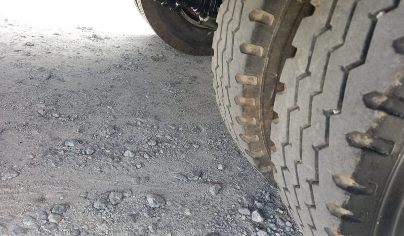 2015 Hino WU710R (UBS) Kargo Am  21’7 full