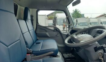 2016/17 Mitsubishi Fuso FE83PG Fiber Box 16’10 full