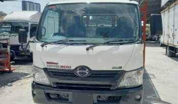 2015 Hino WU710R (UBS) Kargo Am  21’7 full