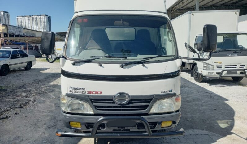 2009 Hino WU300R (UBS) Fiber Box 13′ (1 LHS Door) full
