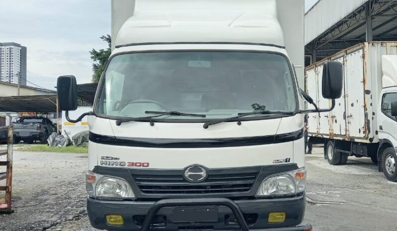 2010/11 Hino WU410R (UBS) Aluminium Box 16’8 (2 LHS Door) full