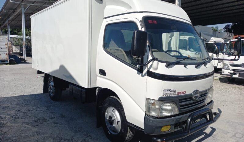 2009 Hino WU300R (UBS) Fiber Box 13′ (1 LHS Door) full