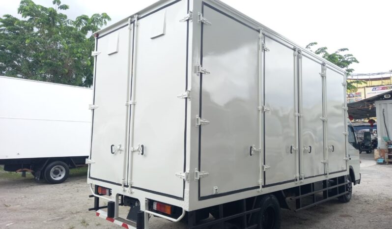 2015 Mitsubishi Fuso FE83PG Fiber Box 16’10 (4 RHS & 4 LHS Door) full