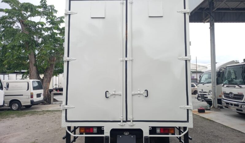 2015 Mitsubishi Fuso FE83PG Fiber Box 16’10 (4 RHS & 4 LHS Door) full