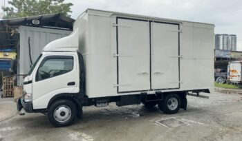 2010/11 Hino WU410R (UBS) Aluminium Box 16’8 (2 LHS Door) full