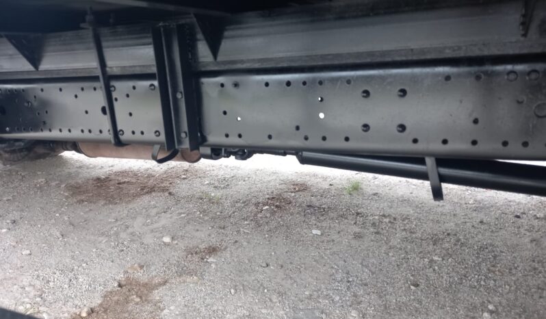 2015 Mitsubishi Fuso FE83PG Fiber Box 16’10 (4 RHS & 4 LHS Door) full