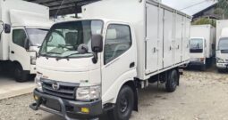 2015 Hino WU302R (UBS) Alu Box 13′ (4 LHS Door)
