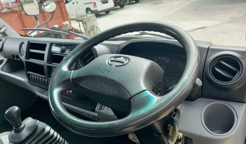 2016 Hino WU720R Freezer Box 16′ (1 LHS Door) (Temp -13C) full