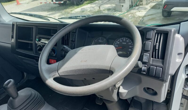 2021 Isuzu NLR85UHE Kargo With Tail Lift 14’5 full