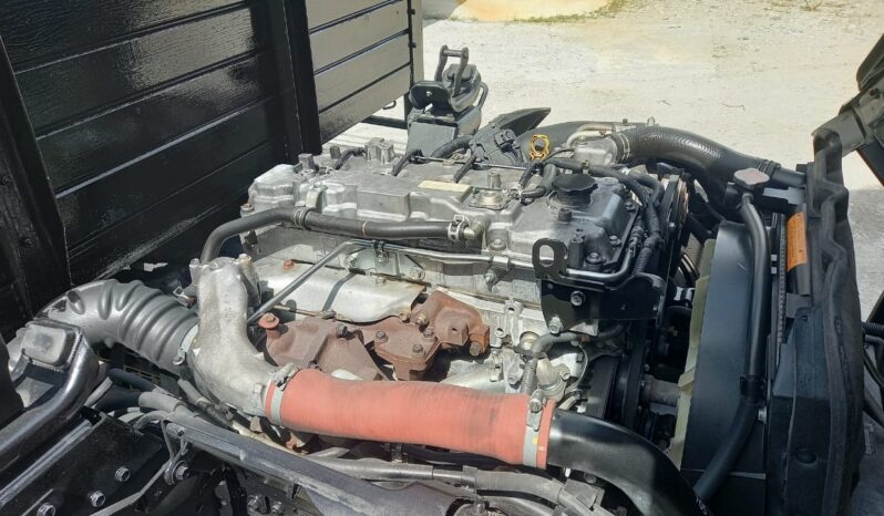 2021 Isuzu NLR85UHE Kargo With Tail Lift 14’5 full