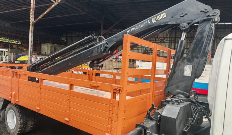 2013 Isuzu NPR66UPH-A (UBS) Kargo With Crane 18′ (HIAB crane 2.5ton) full