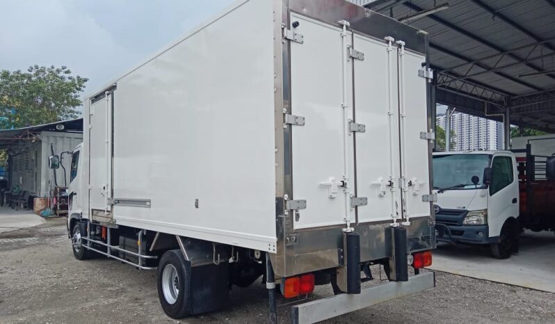 2025 New Rebuilt Hino FC7 Refrigerated Box 20′ (Unregister) full