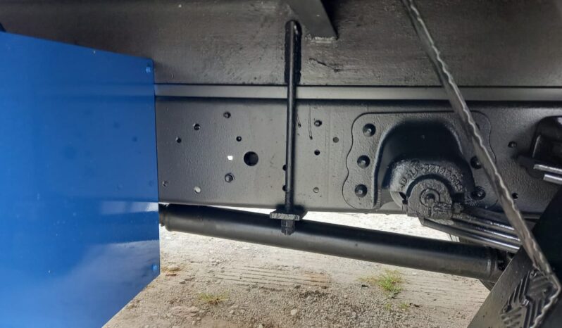 2016 Hino WU720R Freezer Box 16′ (1 LHS Door) (Temp -13C) full